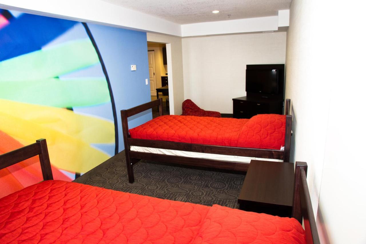 Holiday Inn Hotel & Suites Red Deer By Ihg Penhold Room photo