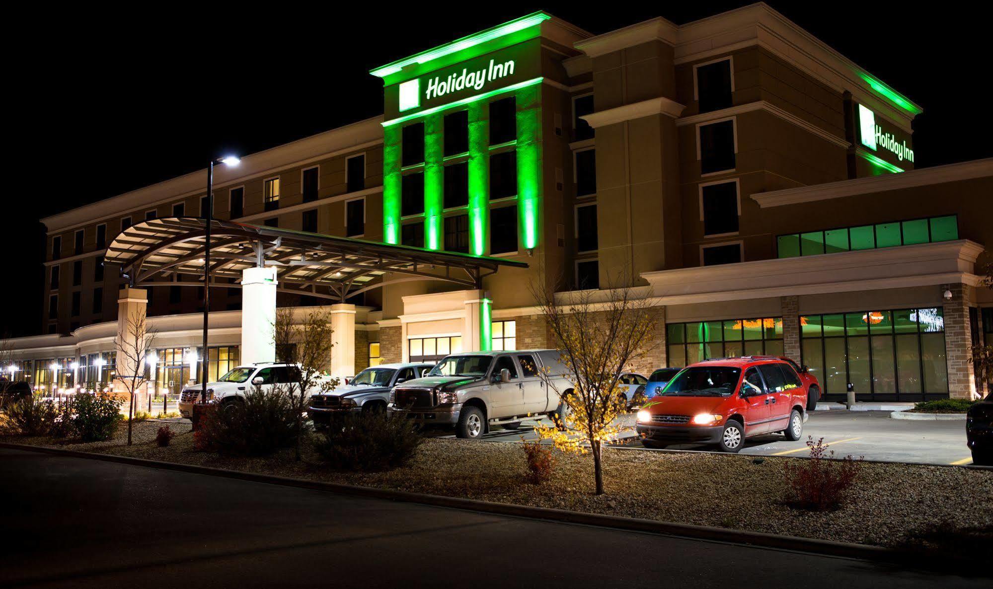 Holiday Inn Hotel & Suites Red Deer By Ihg Penhold Exterior photo